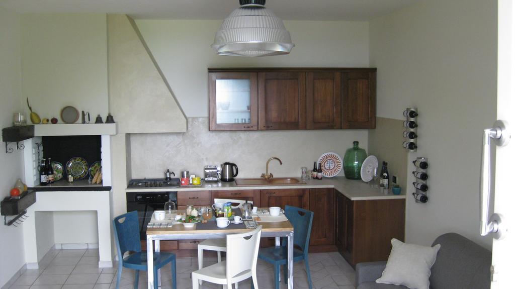 Holiday Home Cannubi In Barolo Exteriör bild
